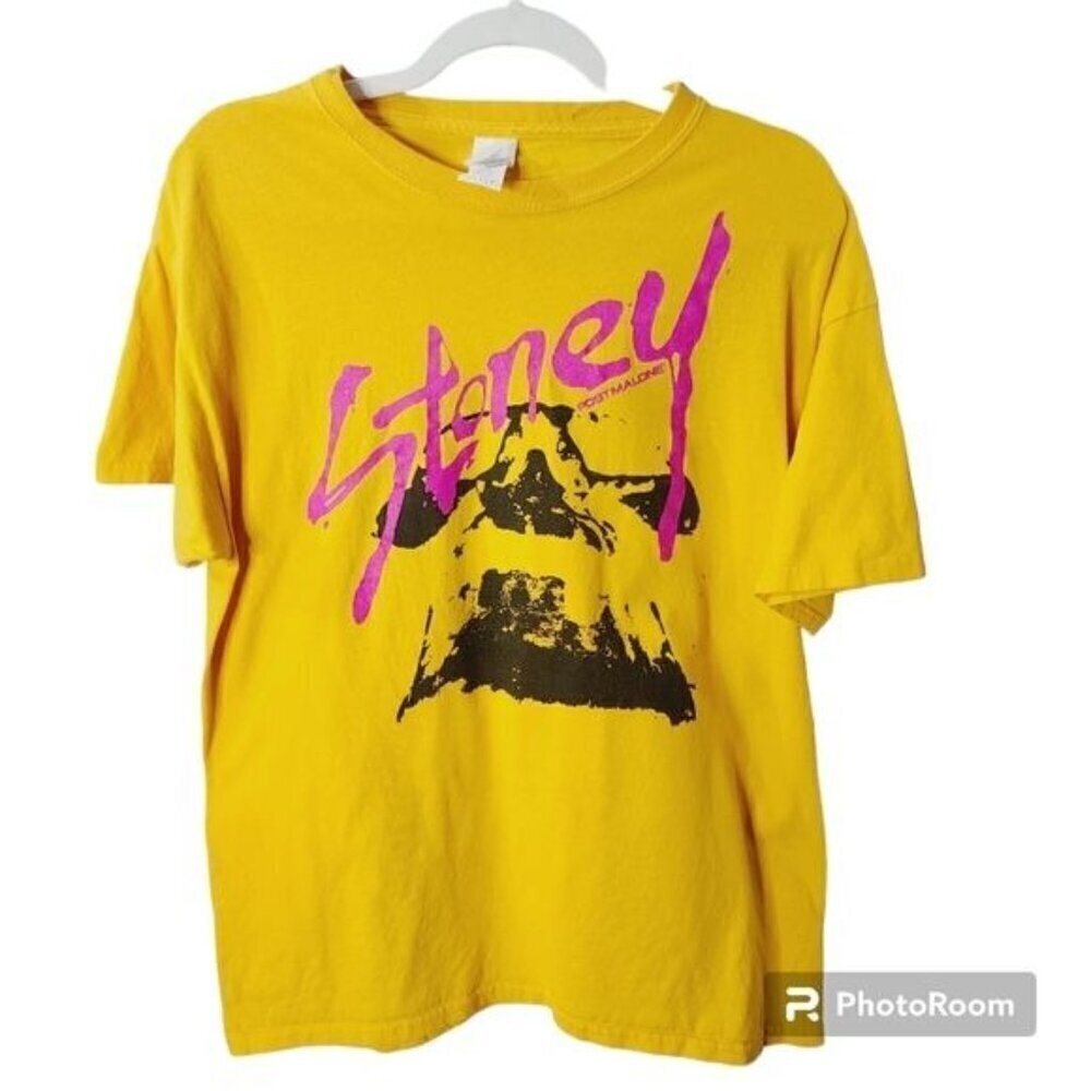 2000's Post Malone Stoney Album Tour Rapper Graphic T-shirt Yellow Large